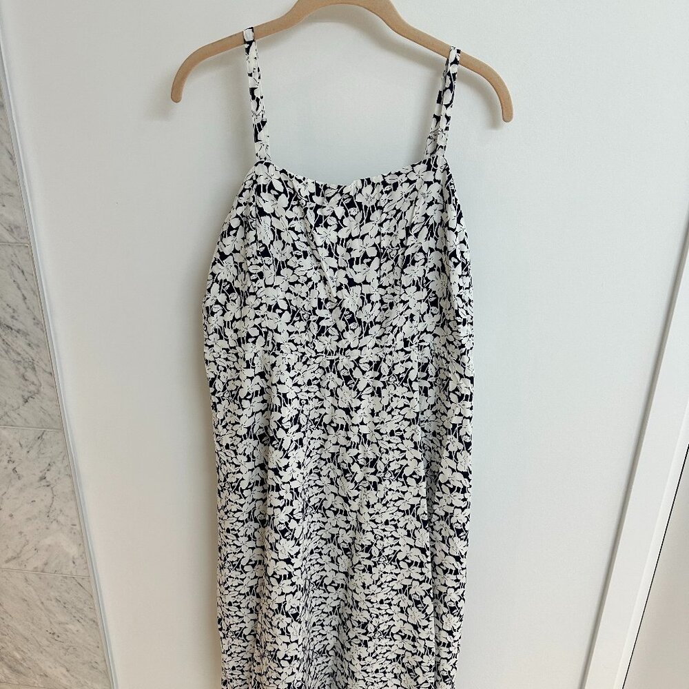 NWT Gap - Women's Midi Length Sleeveless Dress - Large